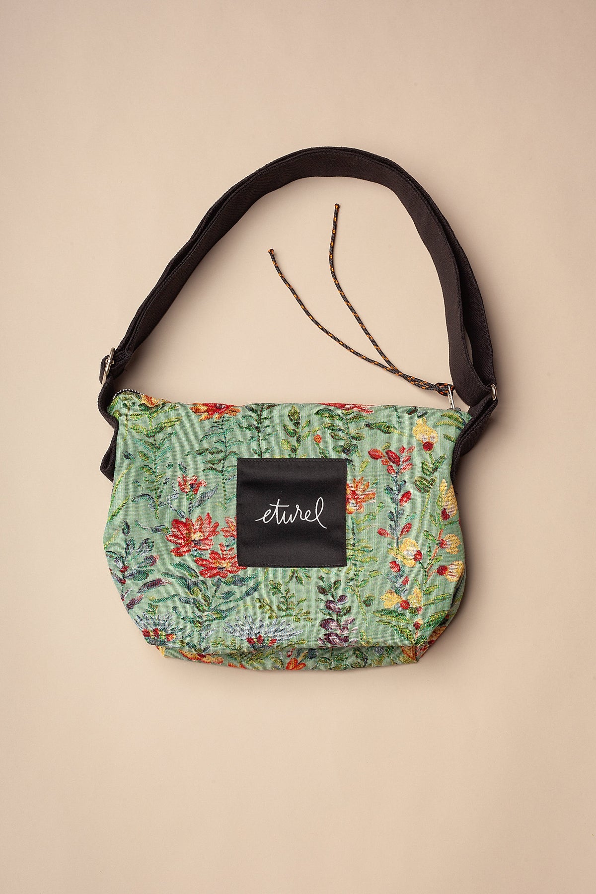 Bolso bandolera tejido jacquard azaleas celeste