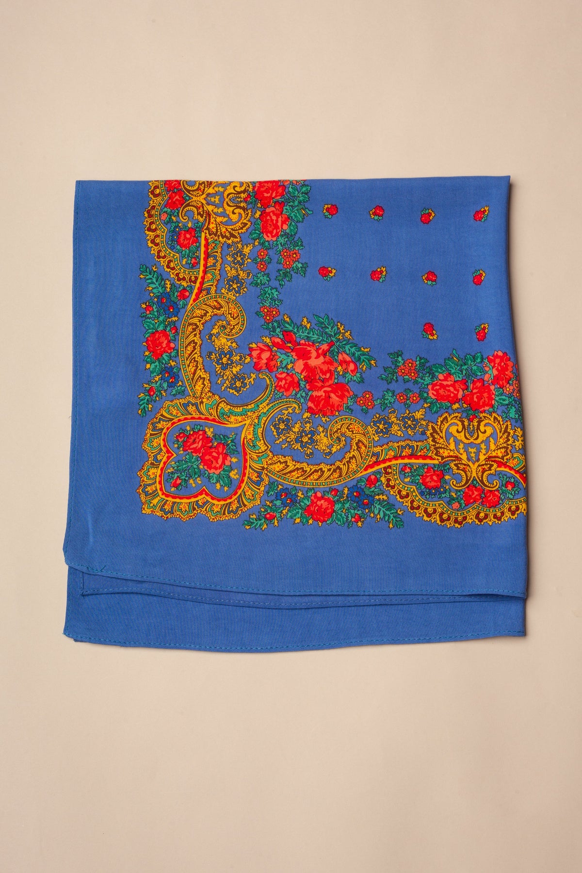 Pañuelo portugués cadena azul