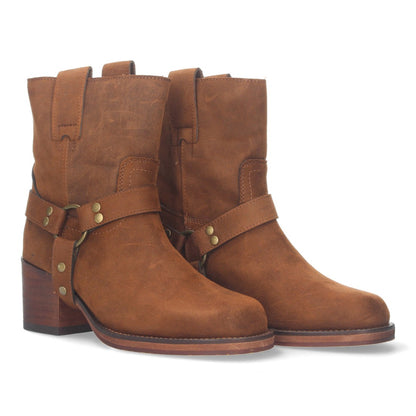 M3835-Cuir