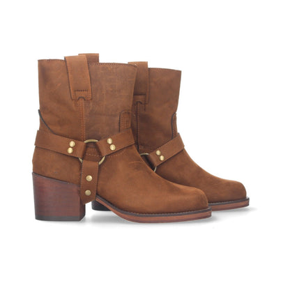M3835-Cuir