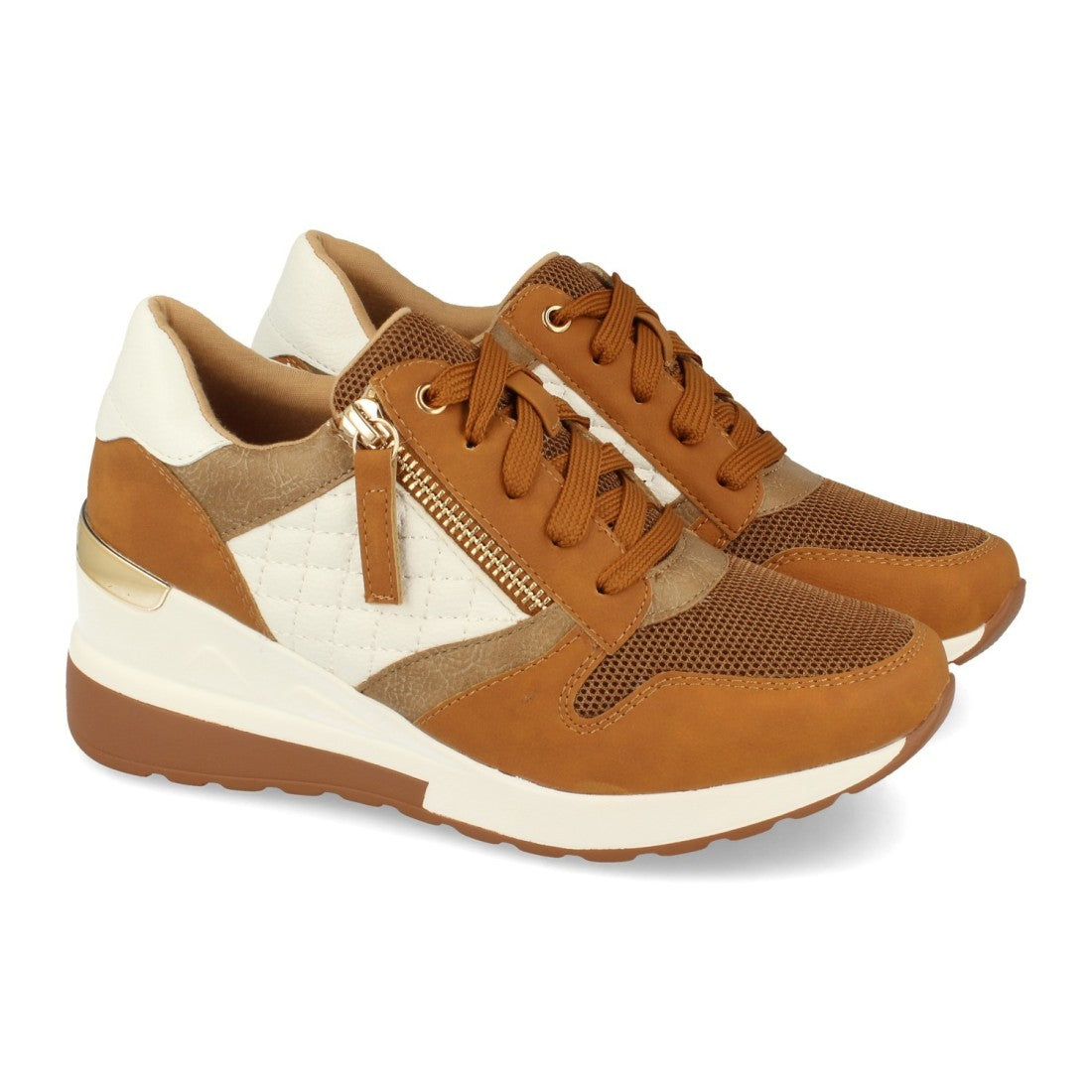9590-Camell