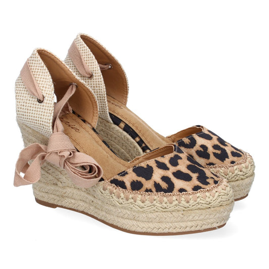7Q9-Lleopard