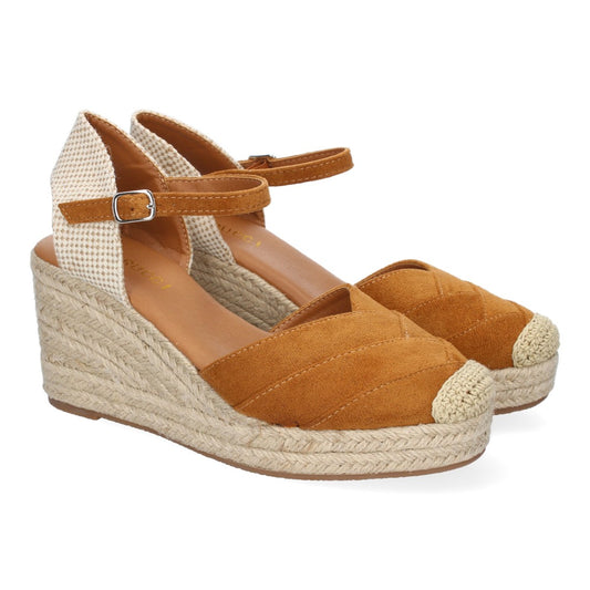 VR5-1519-Camell