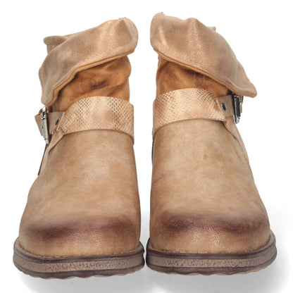 F3033-Camel