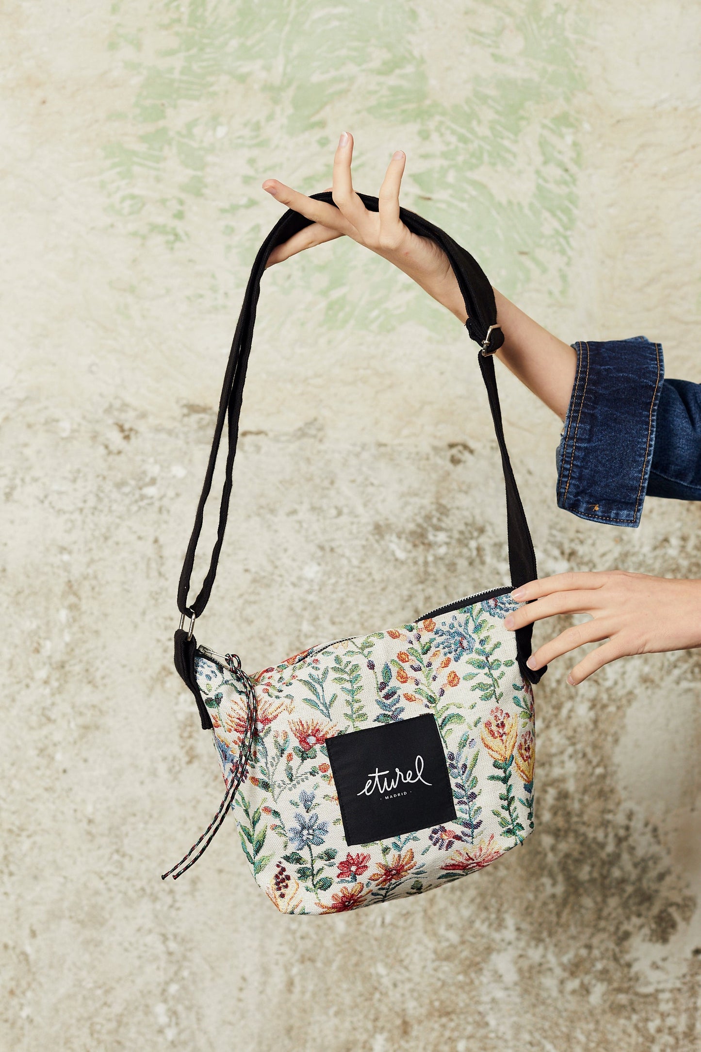 Bolso bandolera tejido jacquard azaleas
