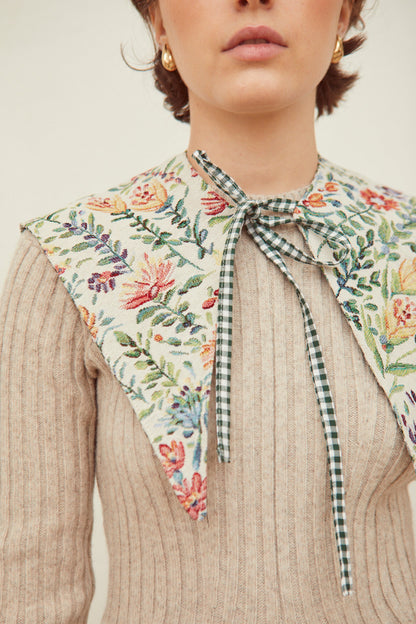Cuello tejido jacquard flores azaleas