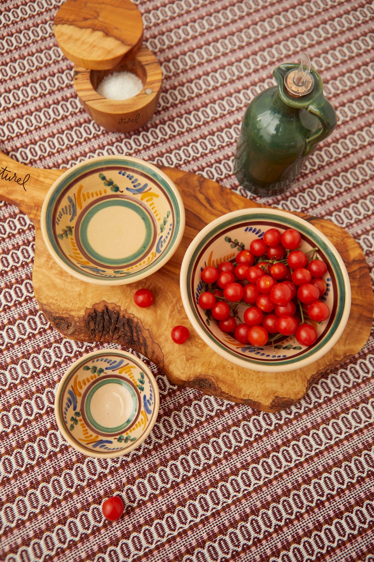 Salero con tapa iman de madera de olivo