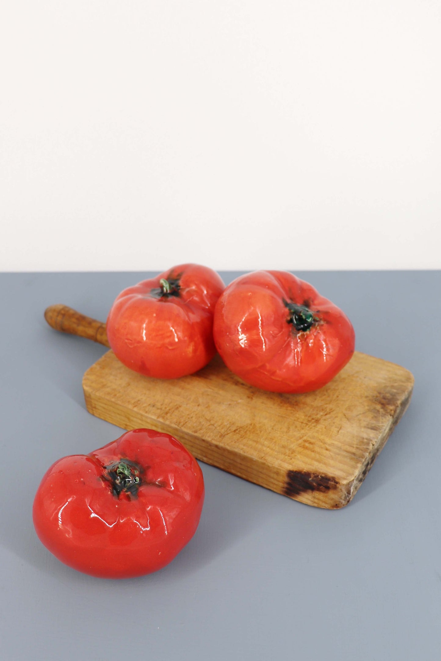 Tomate réplica de cerámica esmaltada