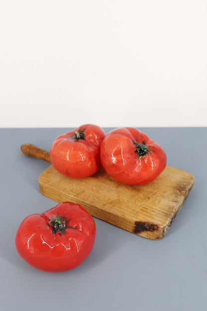 Tomate réplica de cerámica esmaltada