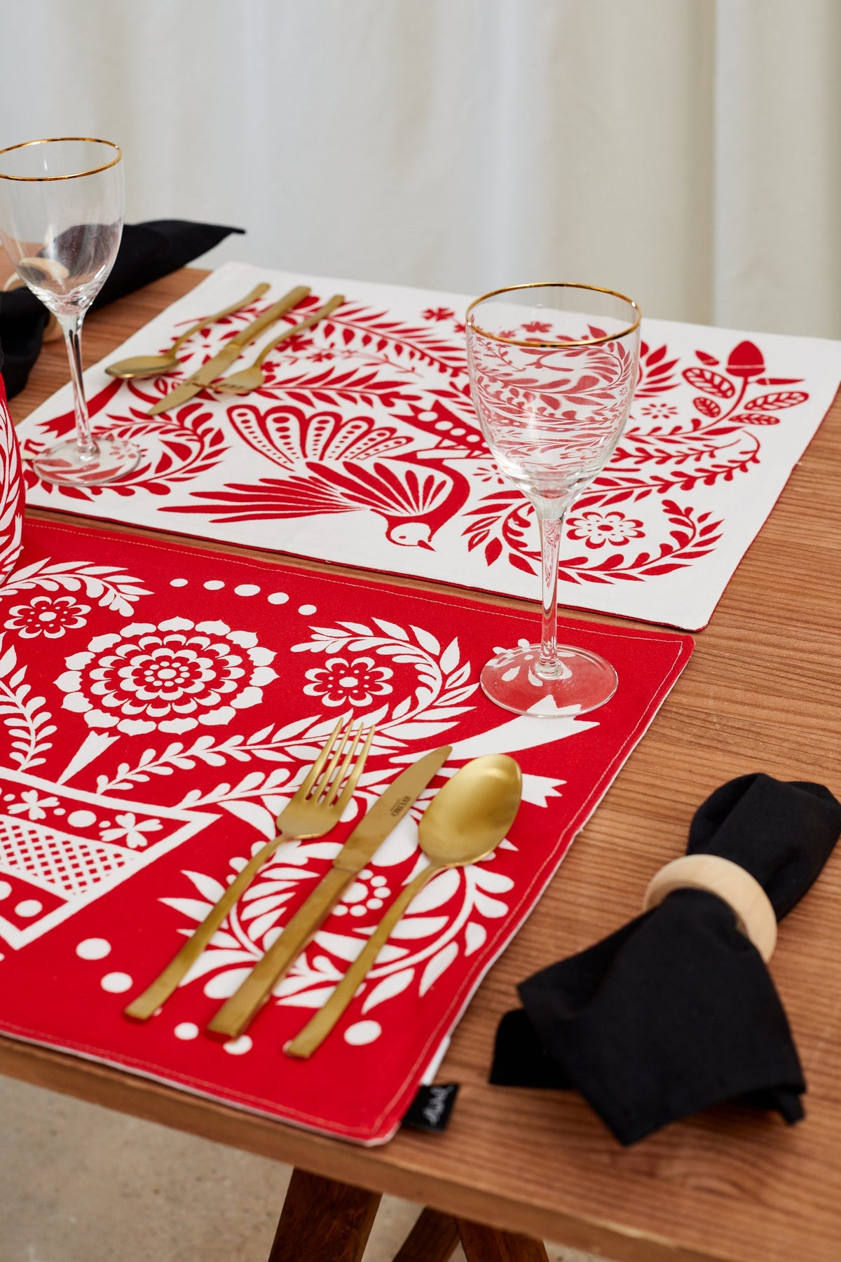 Mantel individual reversible folklore rojo (pack de 2)