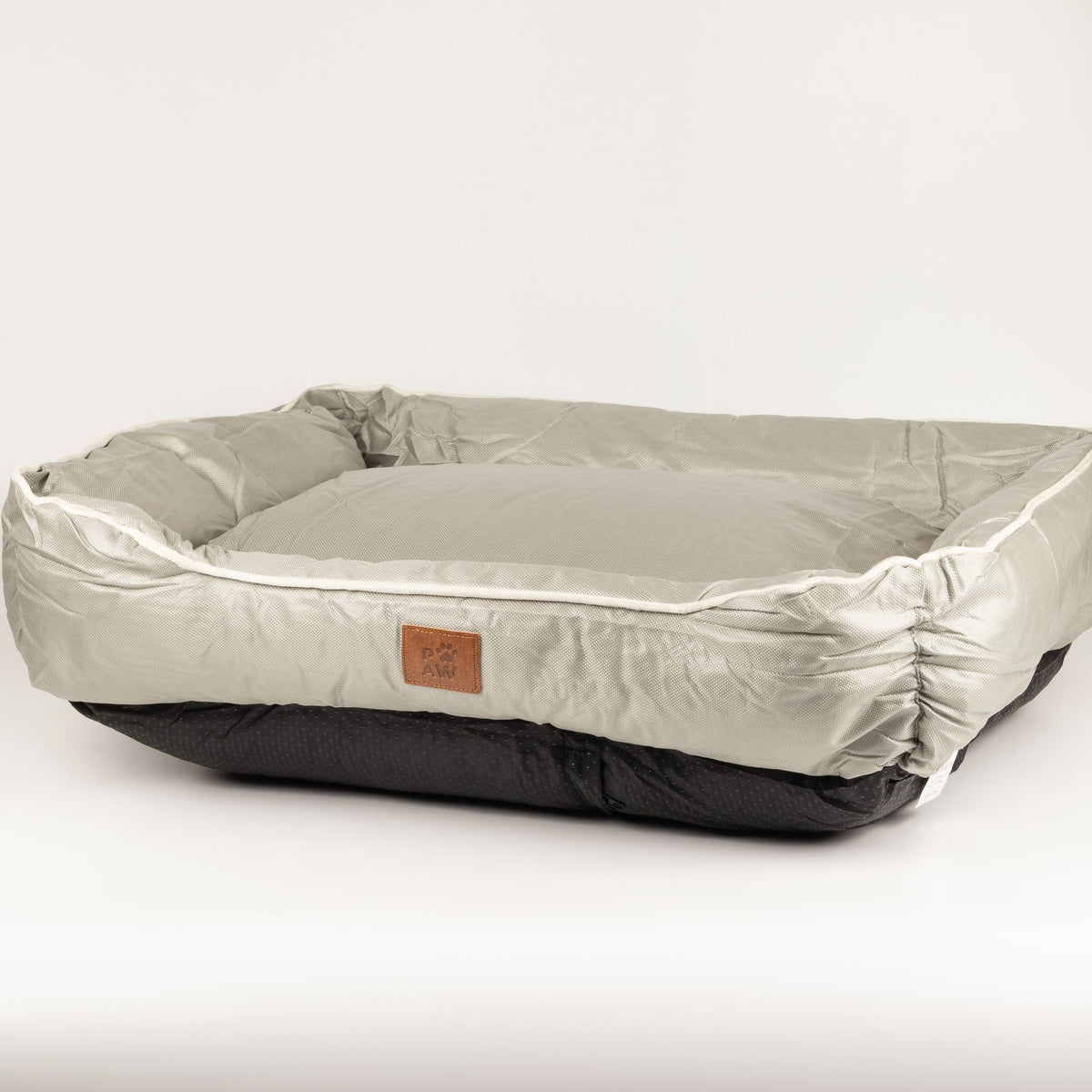 Cama mediana caqui beige para gatos