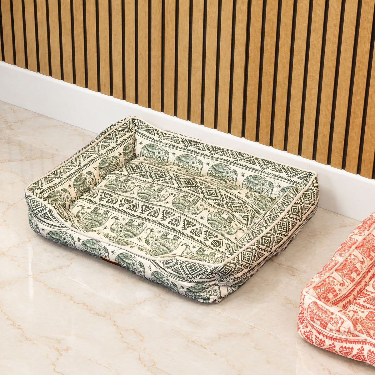 Cama verde decoración elefantes para perros
