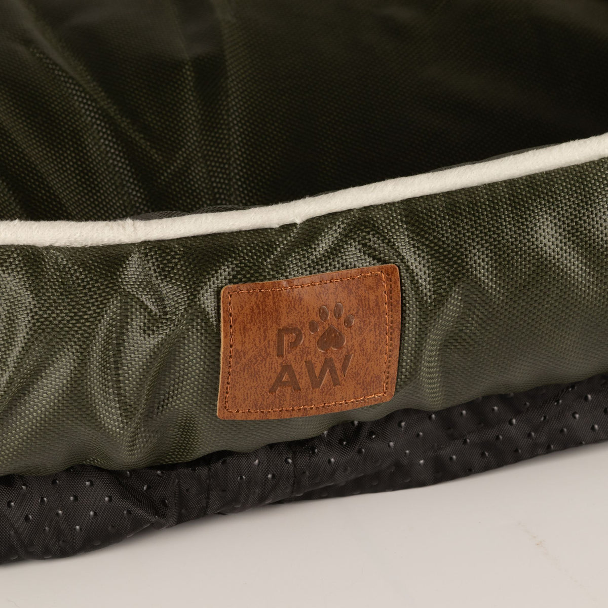 Cama pequeña verde caqui para gatos