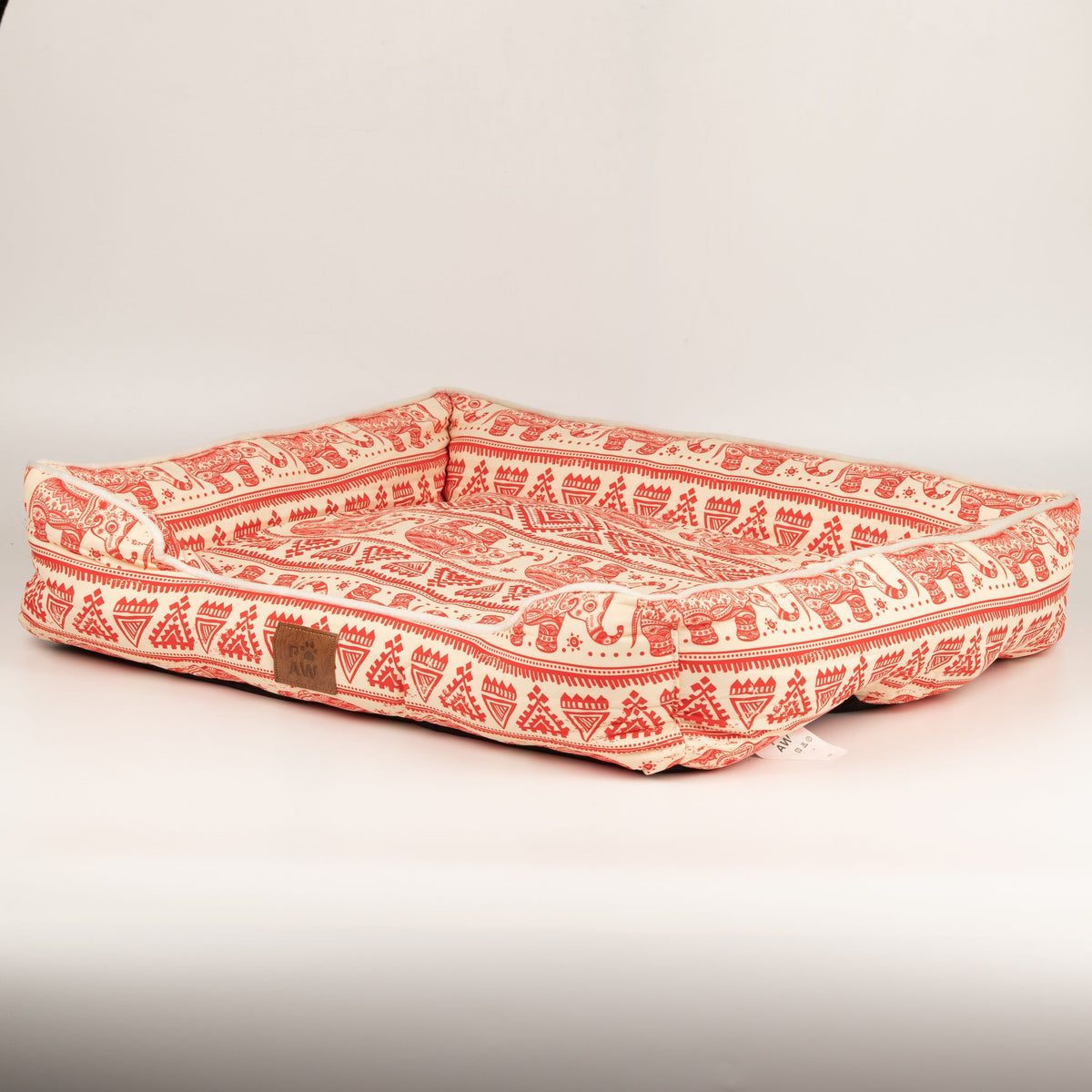 Cama roja decoración elefantes para gatos