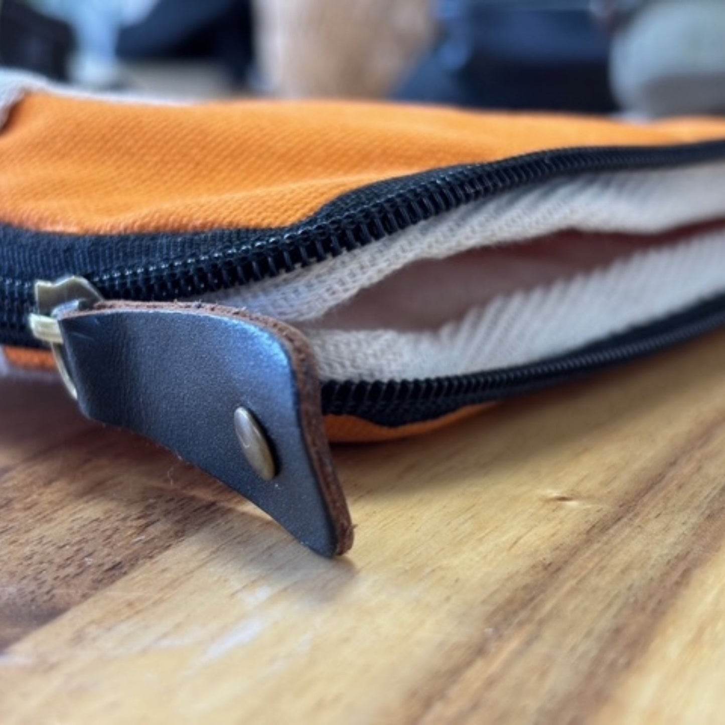 Funda de Lona per a Tauleta Hop Hare - Taronja