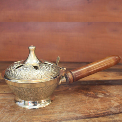 Incensario ornamentado
