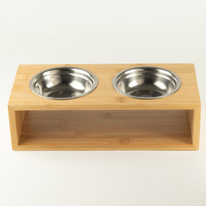 Cuencos grandes dobles de acero inoxidable en soporte de madera para mascotas