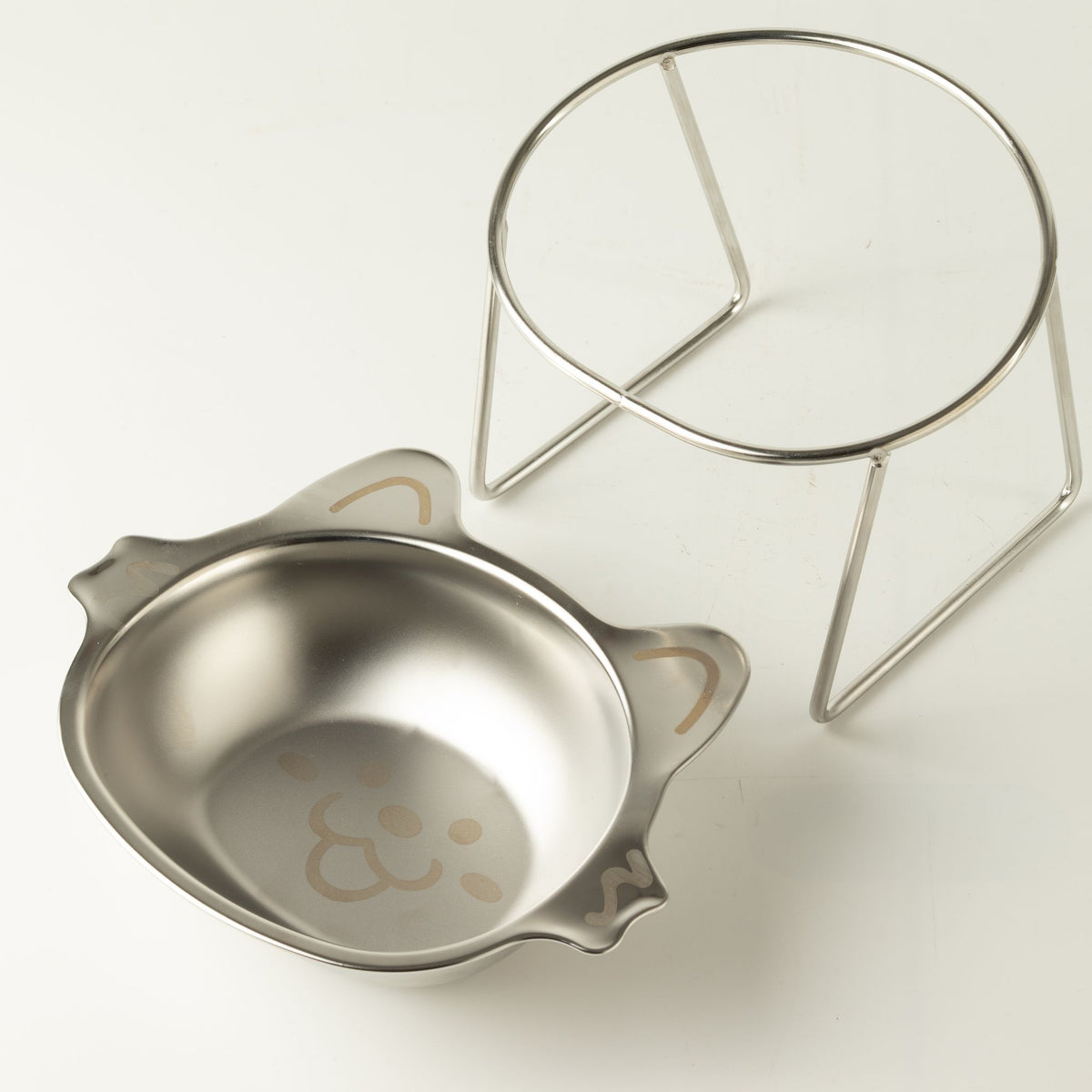 Cuenco elevado de acero inoxidable para gatos con soporte
