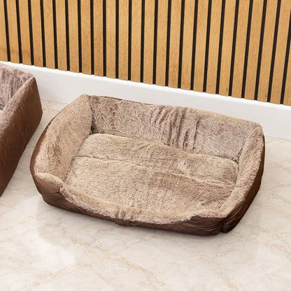 Cama tipo oso de peluche para gatos pequeña