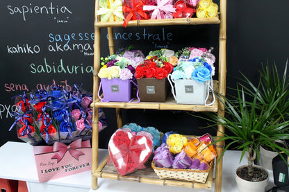 Set de 3 flores de Jabón caja corazón - Rosas Rojas