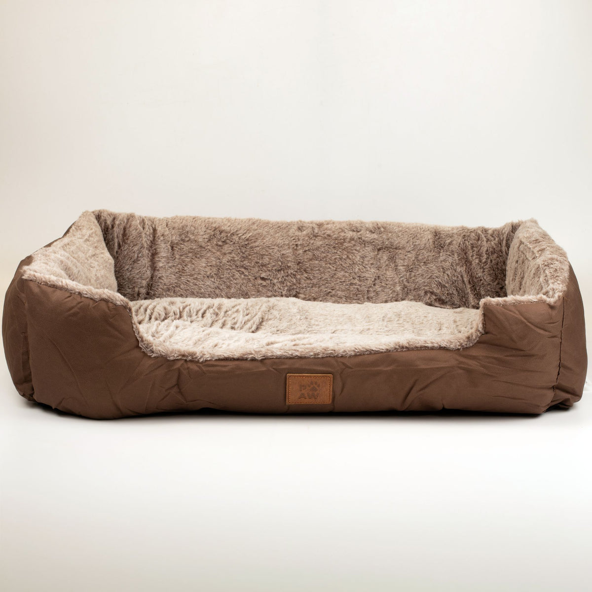 Cama tipo oso de peluche para perros mediana