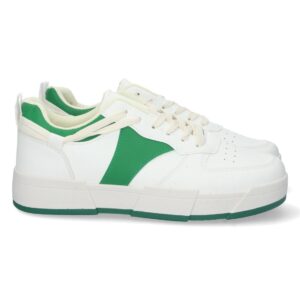 Zapatilla plana con cierre de cordones color verde