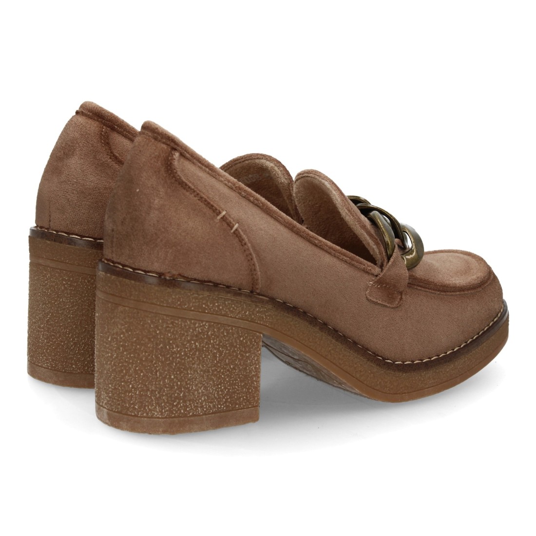 Mocasín con tacón y cadena decorativa color beige - Imagen 5