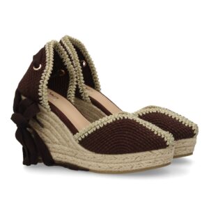 Alpargata mujer de cuña con ribete decorativo color marrón